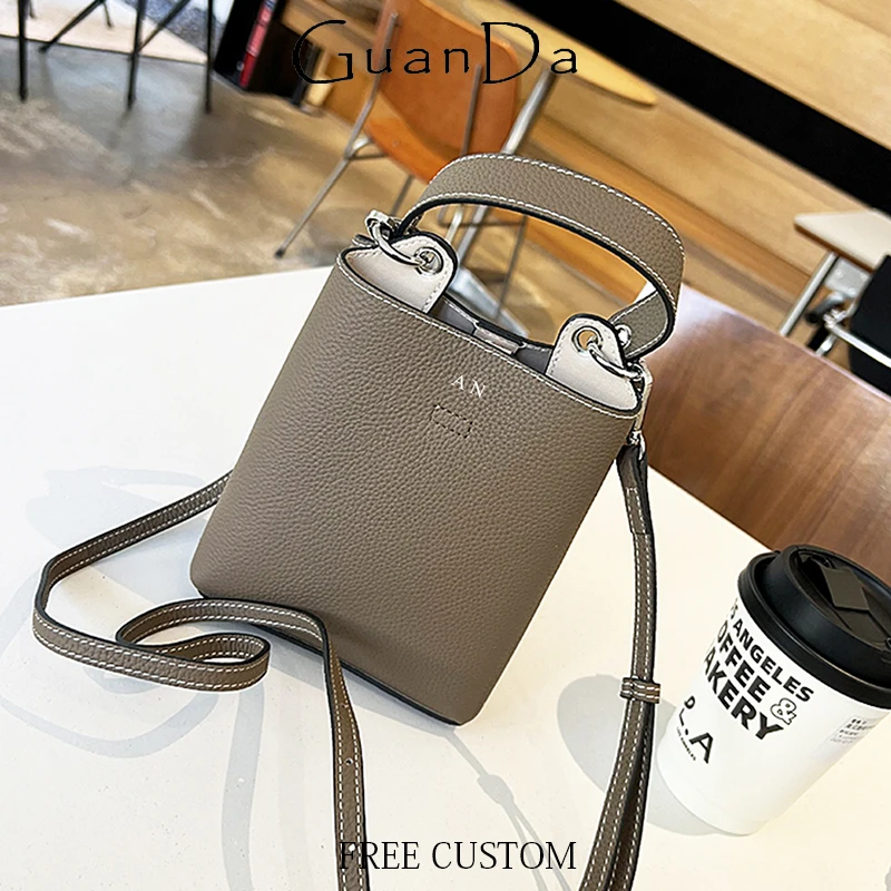Cowhide Custom Name Crossbody Bag Fashion Spring Summer New designer luxury handbags For Woman Large Capacity Party Bucket Bags
Cowhide Custom Name Crossbody Bag Fashion Spring Summer New designer luxury handbags For Woman Large Capacity Party Bucket Bags