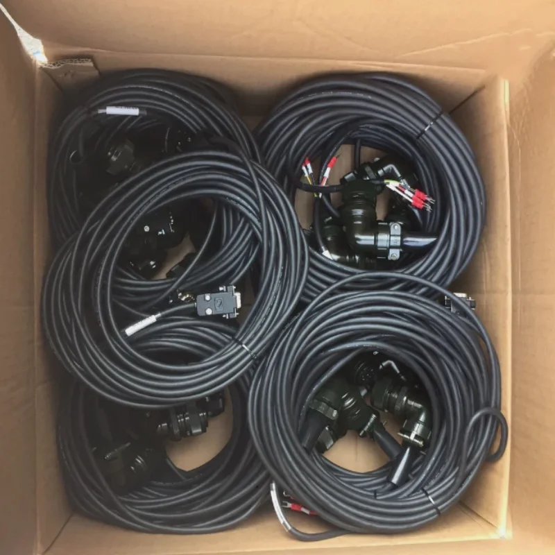 Совершенно новый оригинальный модуль C40HF-15PB-1 C40HF-20PB-1 C40HF-30PB-1 C40HF-05PB-3 C40HF-10PB-3 C40HF-15PB-3 C40HF-20PB-3
Совершенно новый оригинальный модуль C40HF-15PB-1 C40HF-20PB-1 C40HF-30PB-1 C40HF-05PB-3 C40HF-10PB-3 C40HF-15PB-3 C40HF-20PB-3