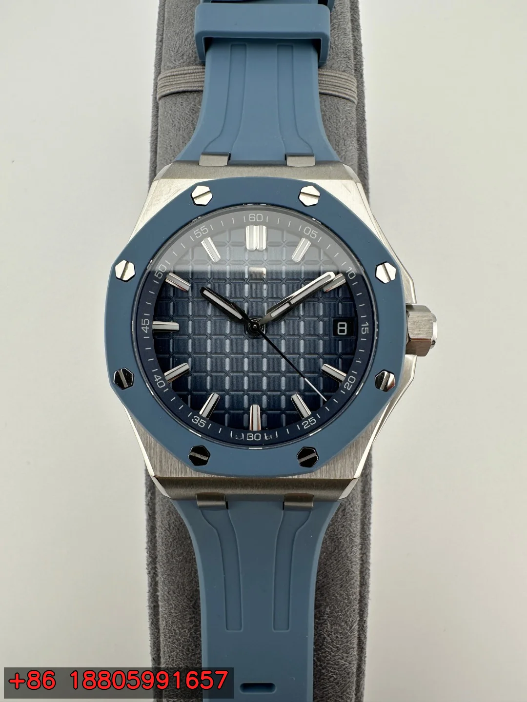 43mm Automatic Self-Wind Mechanical Watch Stainless Steel Case Silicone Strap Blue Pattern Dial Luminous Calendar Luxury Style Men Wristwatch
43mm Automatic Self-Wind Mechanical Watch Stainless Steel Case Silicone Strap Blue Pattern Dial Luminous Calendar Luxury Style Men Wristwatch
