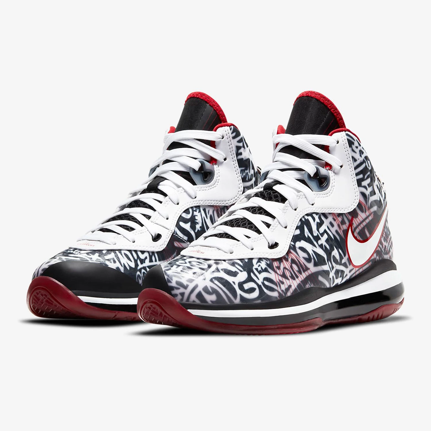 Детские амортизирующие баскетбольные кроссовки Nike Originals LeBron VIII BP средней высоты DH3239-001
Детские амортизирующие баскетбольные кроссовки Nike Originals LeBron VIII BP средней высоты DH3239-001