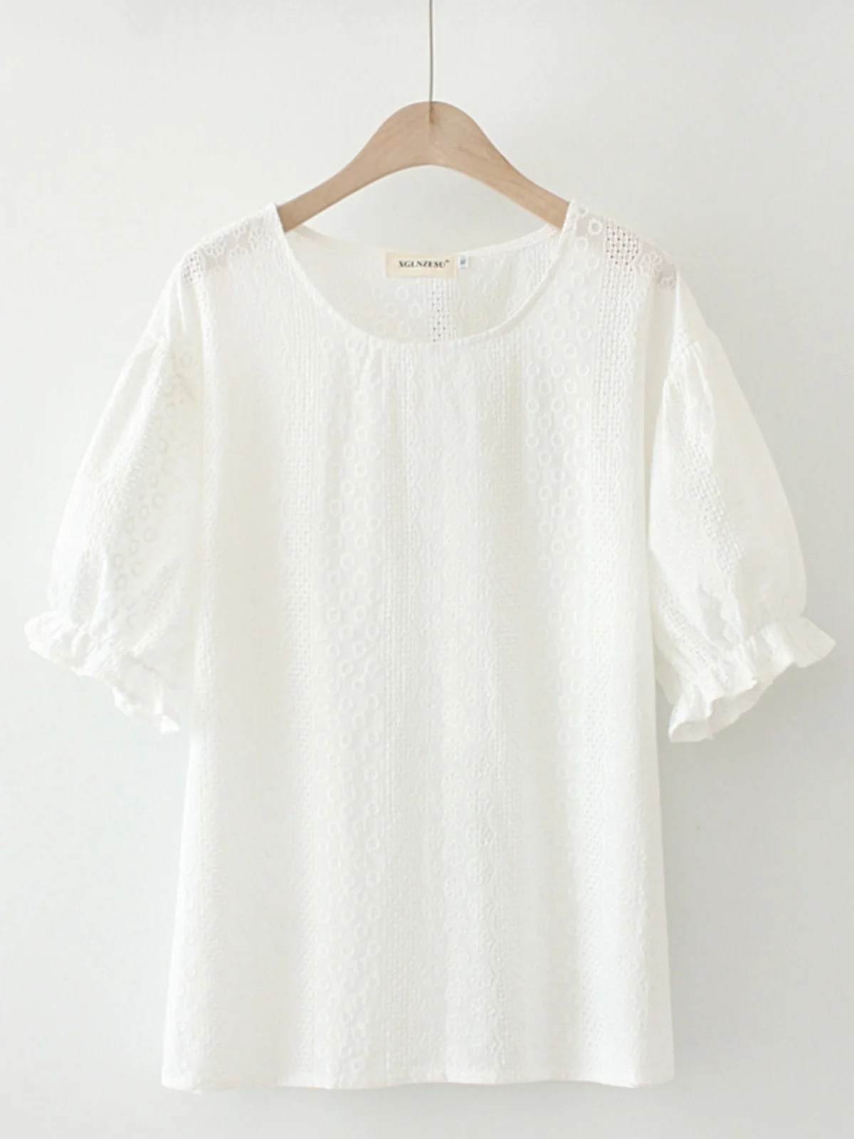 Korean Style round Neck Embroidered Cotton Short Sleeve Doll Shirt Summer 2023 Women's Fashion plus Size White Floral Print
Korean Style round Neck Embroidered Cotton Short Sleeve Doll Shirt Summer 2023 Women's Fashion plus Size White Floral Print