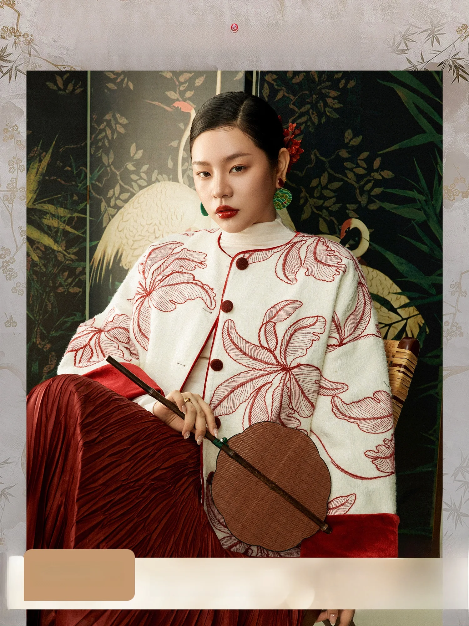 Женская осенняя модная верхняя одежда Plusmall: утепленная куртка из бархатного хлопка с вышивкой, цветными блоками и круглым вырезом, со спущенными плечами
Женская осенняя модная верхняя одежда Plusmall: утепленная куртка из бархатного хлопка с вышивкой, цветными блоками и круглым вырезом, со спущенными плечами