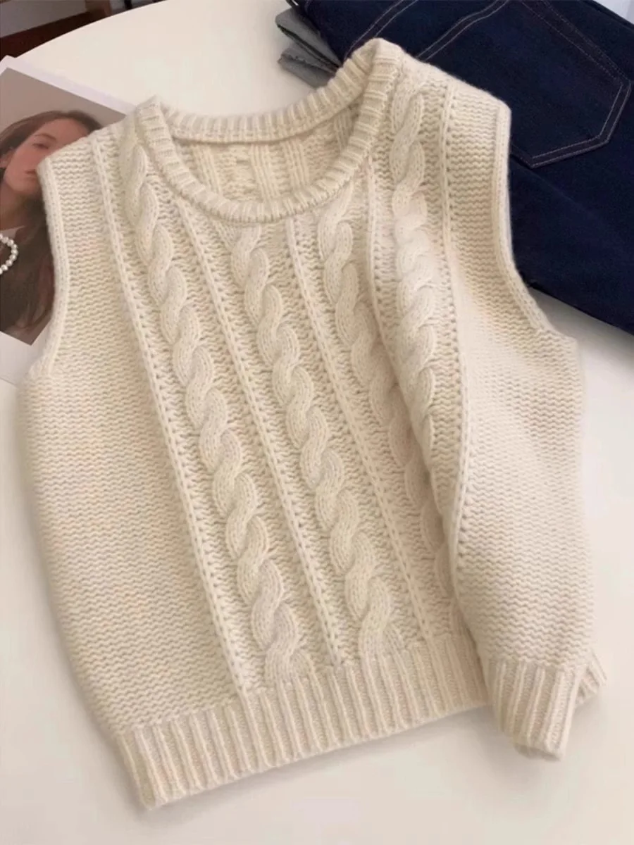 Faionable 00 Pure Wool Knitted round Ne Vest Women's Autumn Winter New Sle Outerwear Warm Cozy Woolen Tube Top
Faionable 00 Pure Wool Knitted round Ne Vest Women's Autumn Winter New Sle Outerwear Warm Cozy Woolen Tube Top