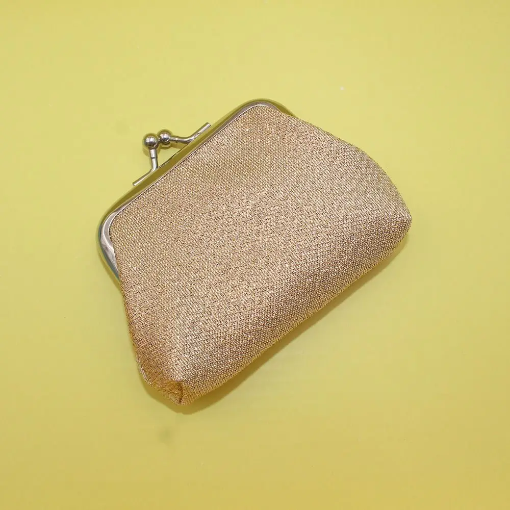 Portable Card Holder Shiny Coin Purse Storage Bag Kiss Clasp Lock Small Purse Bag Handbag Money Bag Clutch Lipstick Bag Outdoor
Portable Card Holder Shiny Coin Purse Storage Bag Kiss Clasp Lock Small Purse Bag Handbag Money Bag Clutch Lipstick Bag Outdoor