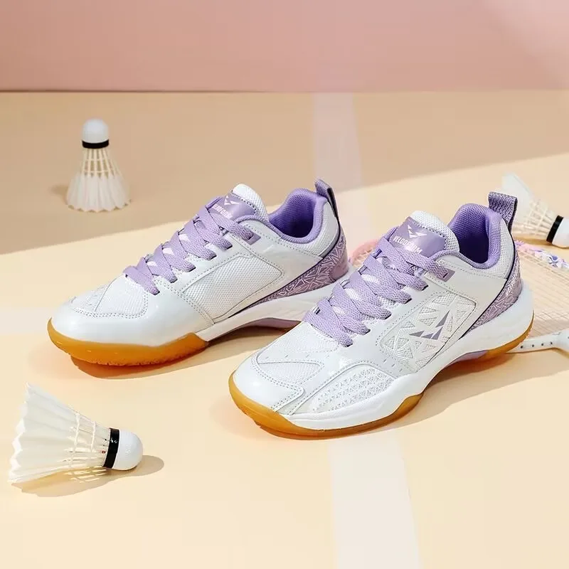 2026 New Luxury Brand Badminton Gym Shoe Men Women Top Quality Sport Shoes Unisex Tennis Shoe Professional Badminton Shoes Women
2026 New Luxury Brand Badminton Gym Shoe Men Women Top Quality Sport Shoes Unisex Tennis Shoe Professional Badminton Shoes Women