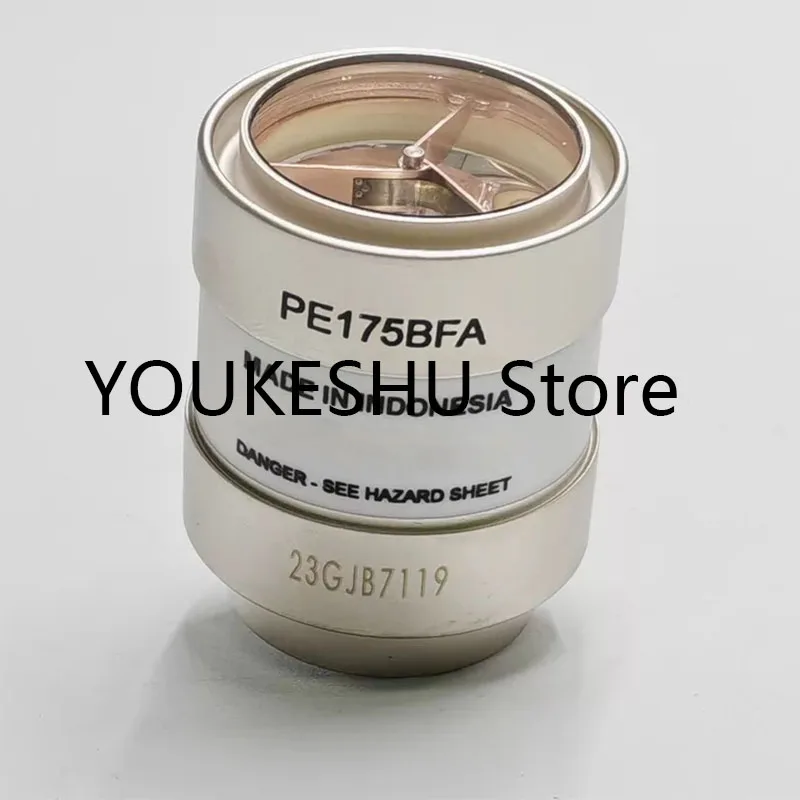New original PE175BFA 175W 12.5V 5900K 2200LM 33.0MM 42.8MM 150℃ 500H Medical light source xenon lamp Applicable to 20131520
New original PE175BFA 175W 12.5V 5900K 2200LM 33.0MM 42.8MM 150℃ 500H Medical light source xenon lamp Applicable to 20131520