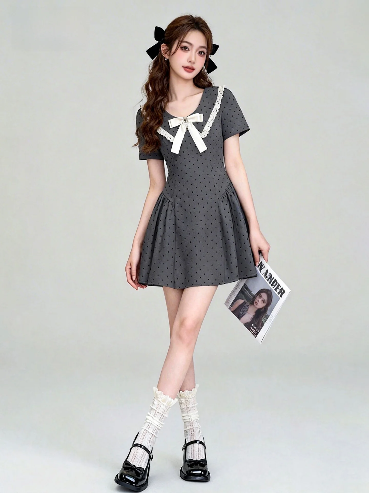 Chic Polka Dot Summer Dress Women's Grey V-neck Slim Fit Waist Cinched Puffy Skirt High Waist A-line Polyester Non-returnable...
Chic Polka Dot Summer Dress Women's Grey V-neck Slim Fit Waist Cinched Puffy Skirt High Waist A-line Polyester Non-returnable...