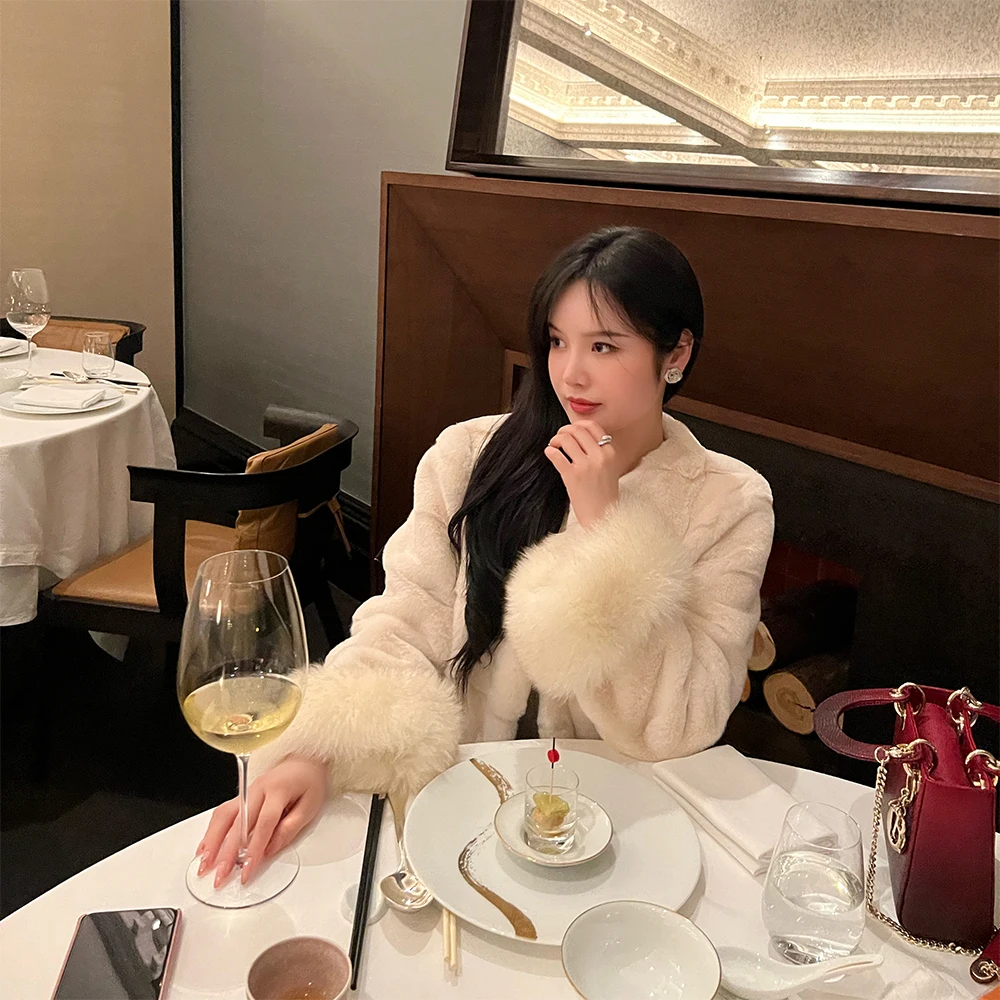 Ele Fur Sve Outerwear Luxury Faionable Name Lady Small Winter New Sle Environmental Protection Fur Coat
Ele Fur Sve Outerwear Luxury Faionable Name Lady Small Winter New Sle Environmental Protection Fur Coat