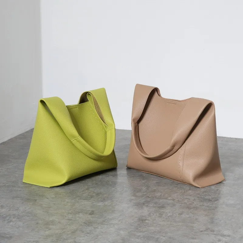 Jenny&Dave French Simple Cowhide Tote Bag Office Ladies One-shoulder Armpit Bag Casual Big Bag Women Large-capacity Commuter Bag
Jenny&Dave French Simple Cowhide Tote Bag Office Ladies One-shoulder Armpit Bag Casual Big Bag Women Large-capacity Commuter Bag