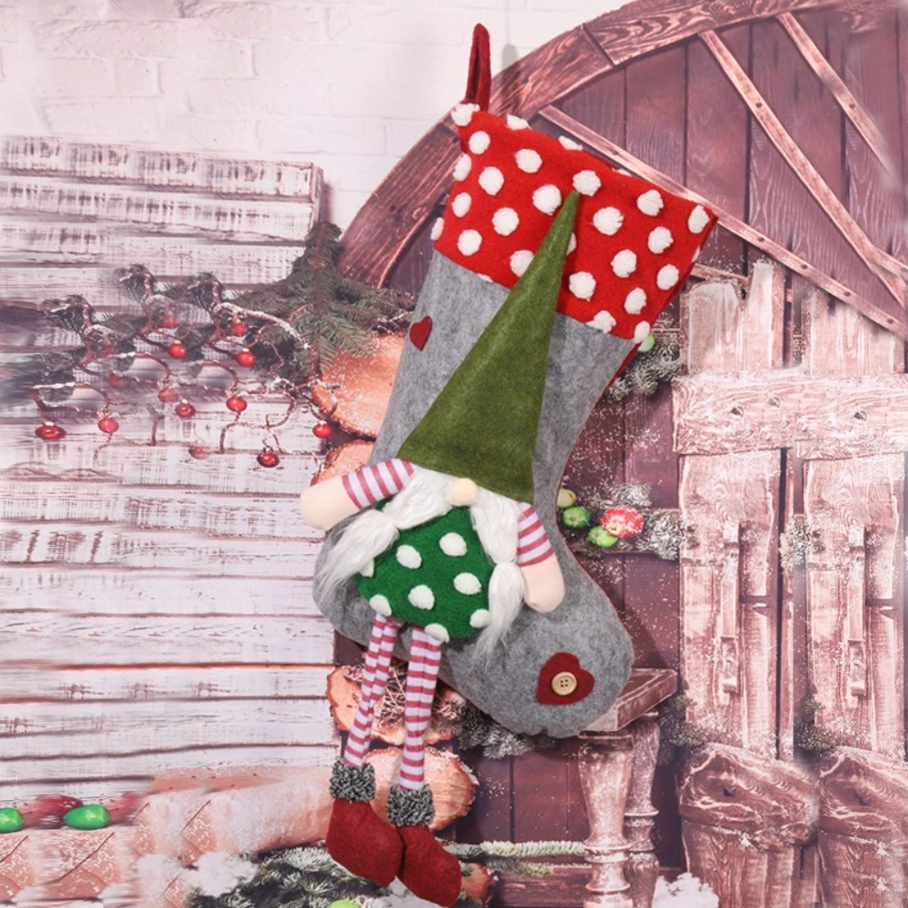 American Country Style Retro Christmas Stockings Santa Snowman Candy Gift Bag for Xmas Home Decor Hanging Ornament Decorations
American Country Style Retro Christmas Stockings Santa Snowman Candy Gift Bag for Xmas Home Decor Hanging Ornament Decorations