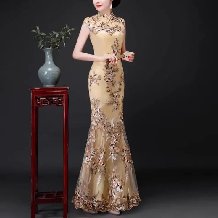 Платье с китайской вышивкой, длинное Cheongsam Chipao, женское платье для ведущего сцены, восточное
Платье с китайской вышивкой, длинное Cheongsam Chipao, женское платье для ведущего сцены, восточное