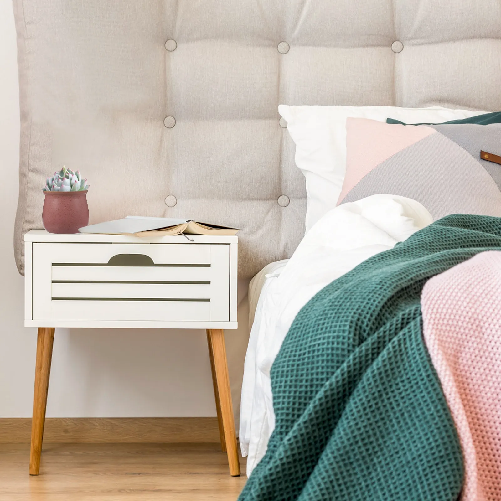 6Pcs Milk Bottle Shaped Flower Pot Ceramic Succulent Pots for Plants Planting Container Gardening Decorative Ornaments Home
6Pcs Milk Bottle Shaped Flower Pot Ceramic Succulent Pots for Plants Planting Container Gardening Decorative Ornaments Home