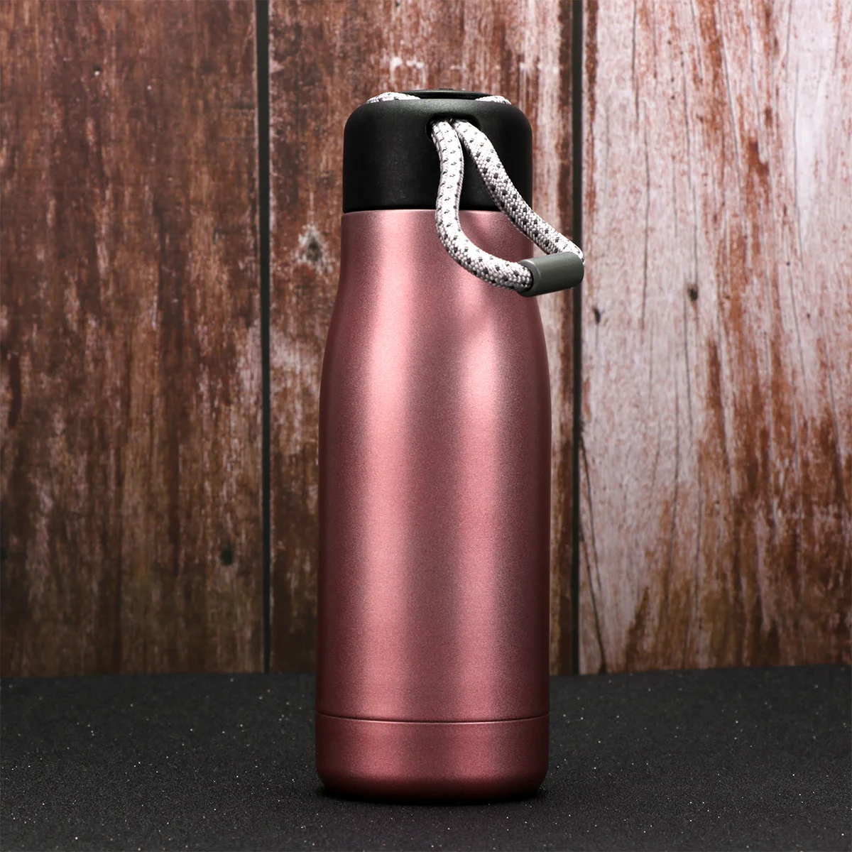 1Pcs 450Ml Stainless Steel Cup Insulation Jug for Sports Outdoor Large Capacity Water Bottle with Pc Lid Rose Gold
1Pcs 450Ml Stainless Steel Cup Insulation Jug for Sports Outdoor Large Capacity Water Bottle with Pc Lid Rose Gold