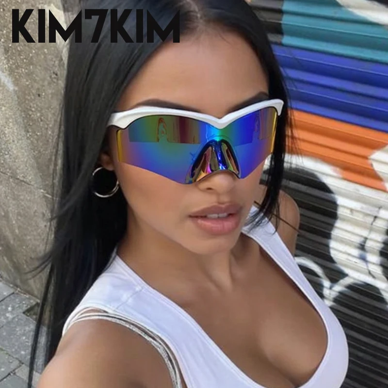 Steampunk Shield Mask Sunglasses Women Men 2025 Luxury One-Piece Wrap Around Sun Glasses Windproof Sports Goggle UV400 Eyewear
Steampunk Shield Mask Sunglasses Women Men 2025 Luxury One-Piece Wrap Around Sun Glasses Windproof Sports Goggle UV400 Eyewear
