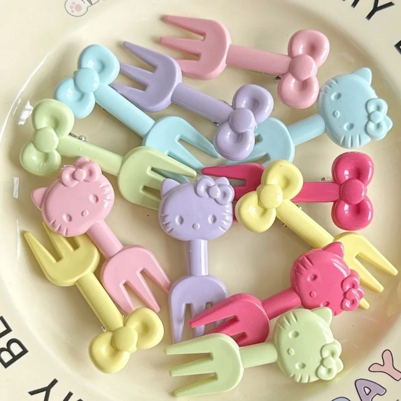 20pcs Kawaii Sanrio Anime Ins Fashion Colorful Hello Kitty Fruit Forks Cute Creative Student Pattern Fruit Forks Lovely Gifts
20pcs Kawaii Sanrio Anime Ins Fashion Colorful Hello Kitty Fruit Forks Cute Creative Student Pattern Fruit Forks Lovely Gifts