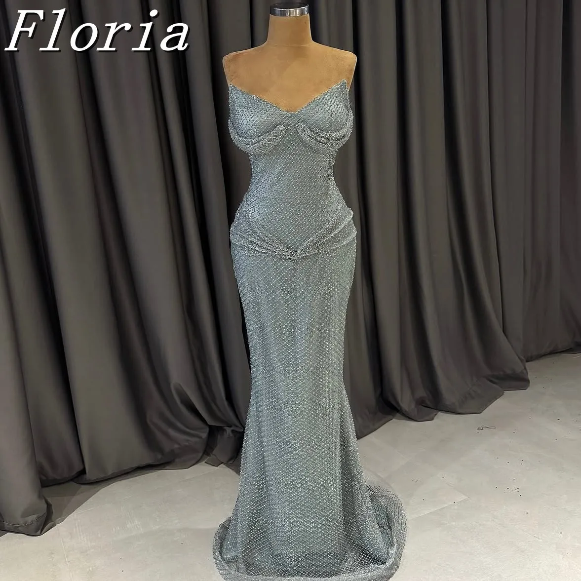 Charming Sparkly Diamond Mermaid Bodycon Evening Party Dress Strapless Beaded Long Maxi Birthday Dress Customized Party Dress
Charming Sparkly Diamond Mermaid Bodycon Evening Party Dress Strapless Beaded Long Maxi Birthday Dress Customized Party Dress