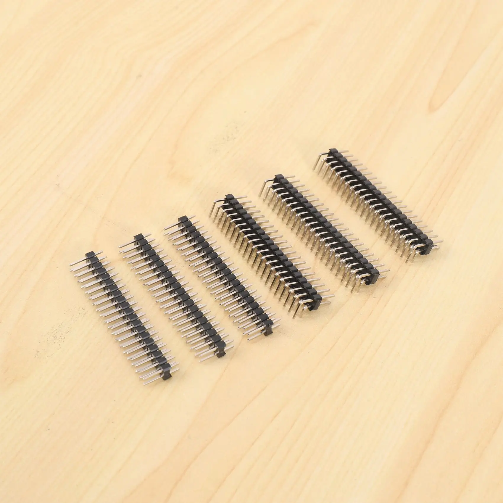 24 шт., 40-контактный комплект разъемов GPIO, 20X2 контактов, прямоугольный разъем GPIO для Raspberry Pi Zero/4B/3B +/3B/3A +
24 шт., 40-контактный комплект разъемов GPIO, 20X2 контактов, прямоугольный разъем GPIO для Raspberry Pi Zero/4B/3B +/3B/3A +