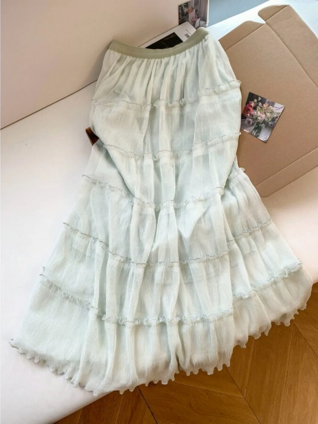 Summer New Women's A-Line Skirt Elastic Waist Pleated Splice Cake Skirt Cotton Material Loose Fit Style Chinese Origin
Summer New Women's A-Line Skirt Elastic Waist Pleated Splice Cake Skirt Cotton Material Loose Fit Style Chinese Origin