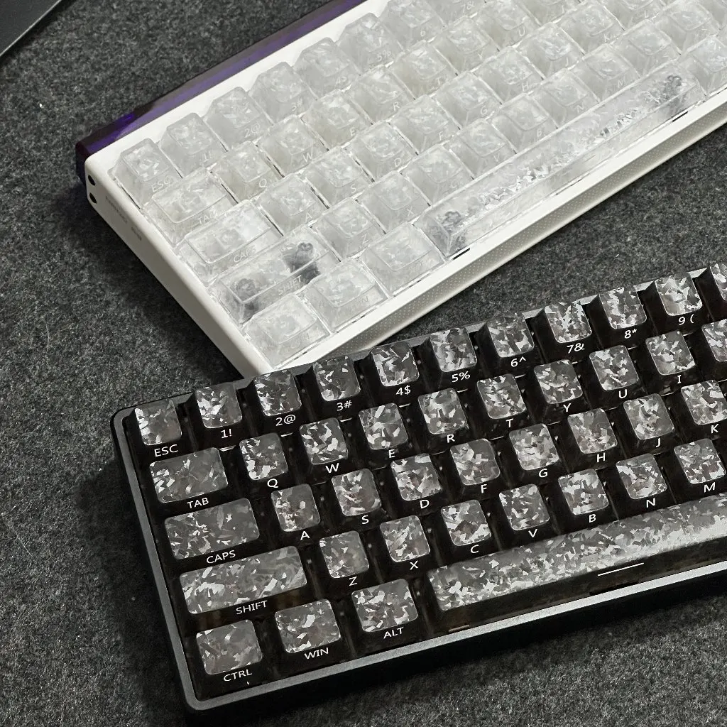 Black White Carbon Fiber Texture Keycaps Cherry Profile PC keycaps Side Print Transparent Keycaps For MX Mechanical Keyboard
Black White Carbon Fiber Texture Keycaps Cherry Profile PC keycaps Side Print Transparent Keycaps For MX Mechanical Keyboard