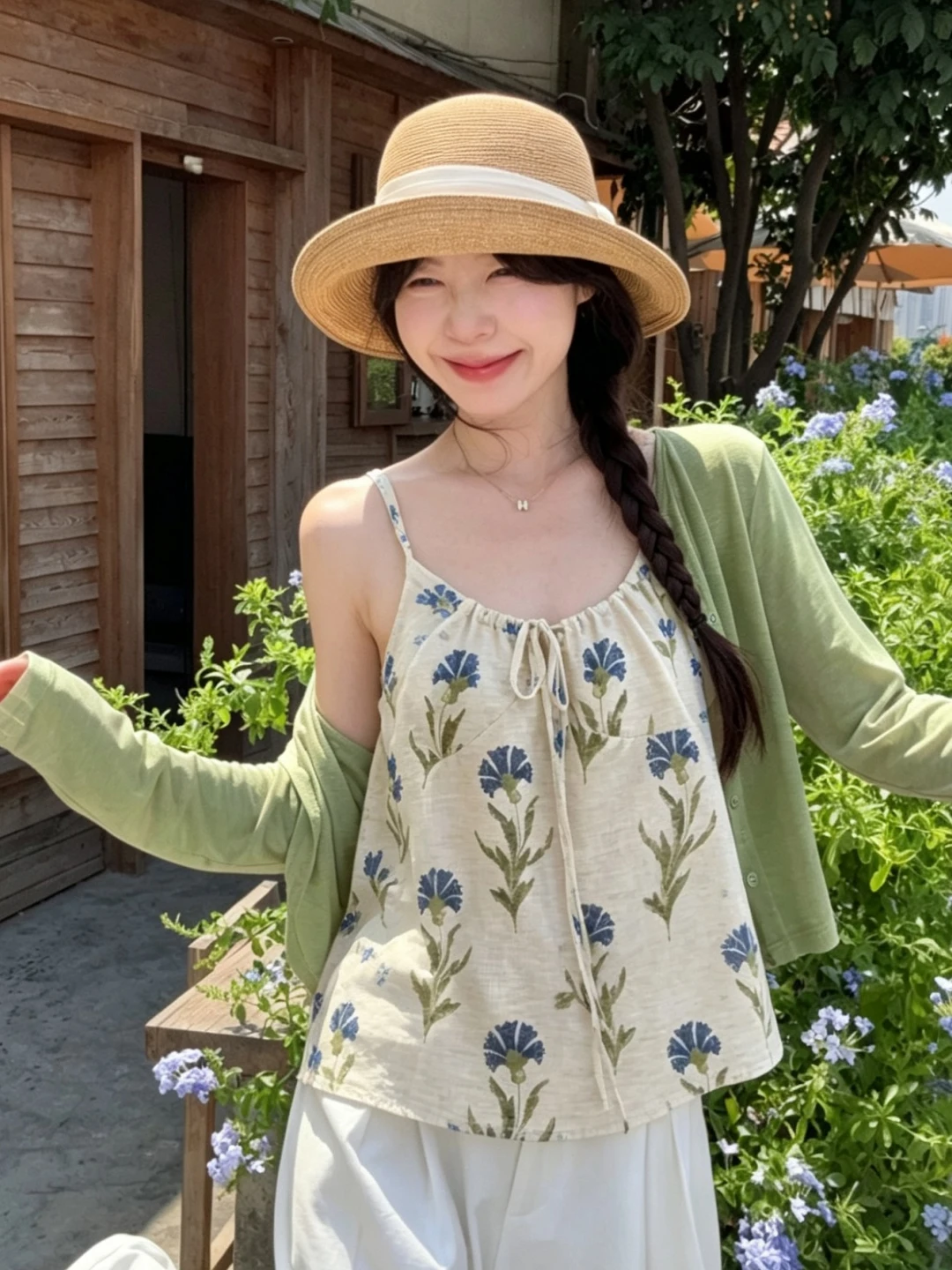 Floral Tie-Back Tank Top Women Summer 2026 New Style Layered Sleeveless Two-Piece Set Breathable Casual Cotton Polyester Blend
Floral Tie-Back Tank Top Women Summer 2026 New Style Layered Sleeveless Two-Piece Set Breathable Casual Cotton Polyester Blend