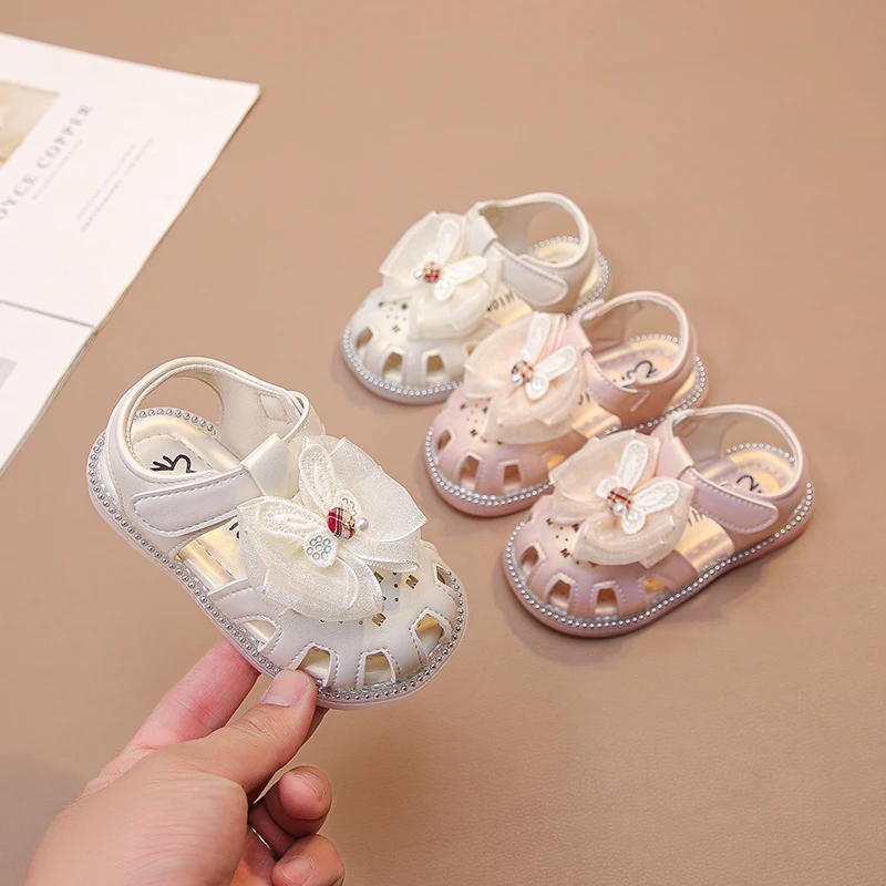 Mumoresip Summer Children Flat Sandals Sweet Hollow-out Baby Girls Princess Sandals with Bow Non-slip Kids First Walker Shoes
Mumoresip Summer Children Flat Sandals Sweet Hollow-out Baby Girls Princess Sandals with Bow Non-slip Kids First Walker Shoes