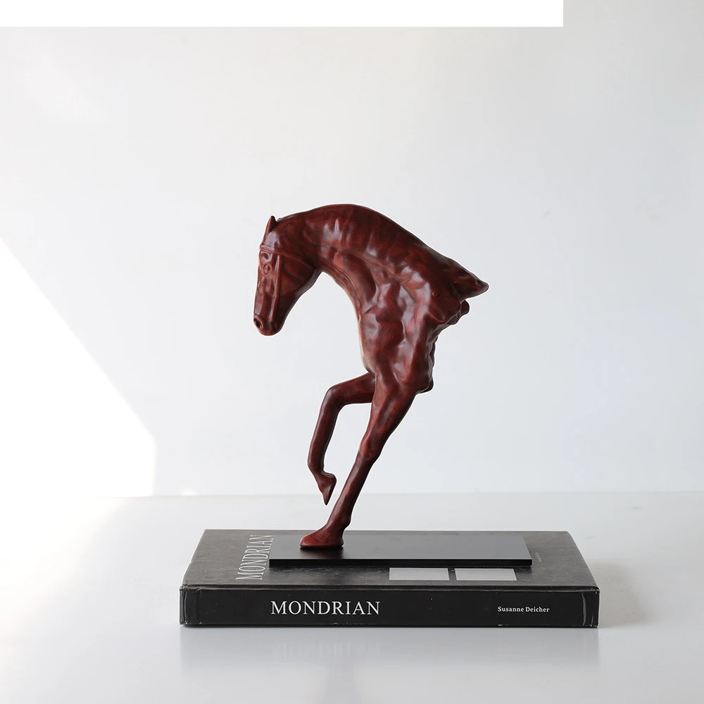 Resin Handicrafts Simulation Animal Sculpture Horse Head Ornaments Horse Decorative Figurines Home Decoration Accessories
Resin Handicrafts Simulation Animal Sculpture Horse Head Ornaments Horse Decorative Figurines Home Decoration Accessories
