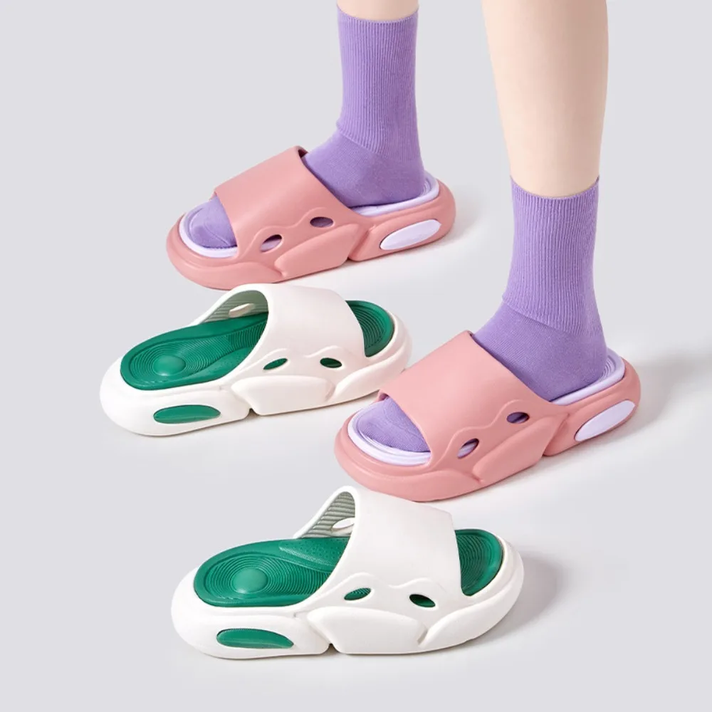 Simple Thick Soled EVA Couple Slippers Anti Slip Beachwear Platform Flip Flops Open-toe Shoes Slides Sandals Men Beach
Simple Thick Soled EVA Couple Slippers Anti Slip Beachwear Platform Flip Flops Open-toe Shoes Slides Sandals Men Beach