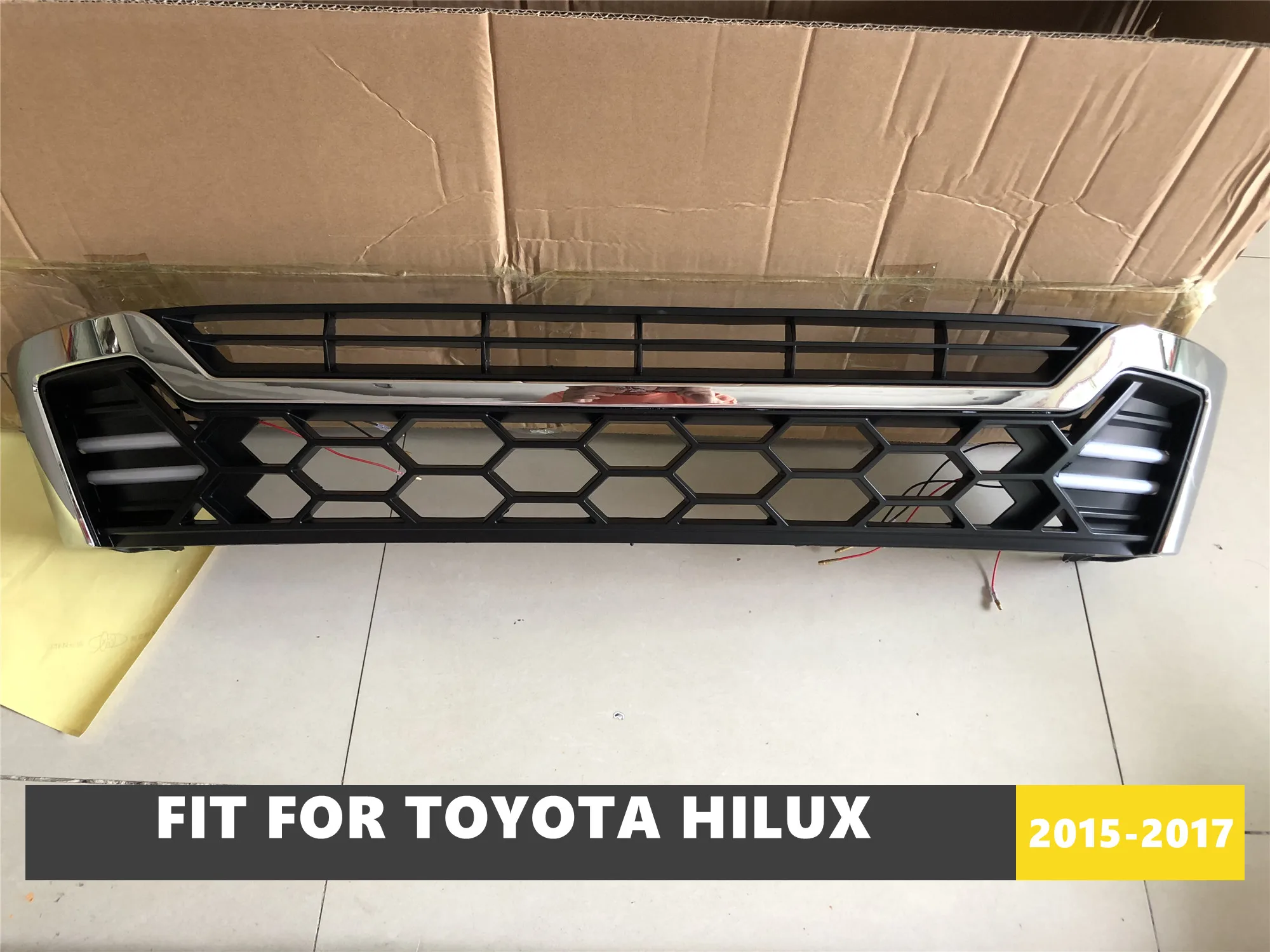 Good Quality ABS Front Middle Grill With LED Lights 3 Colors For Toyota Hilux 2015 2016 2017
Good Quality ABS Front Middle Grill With LED Lights 3 Colors For Toyota Hilux 2015 2016 2017