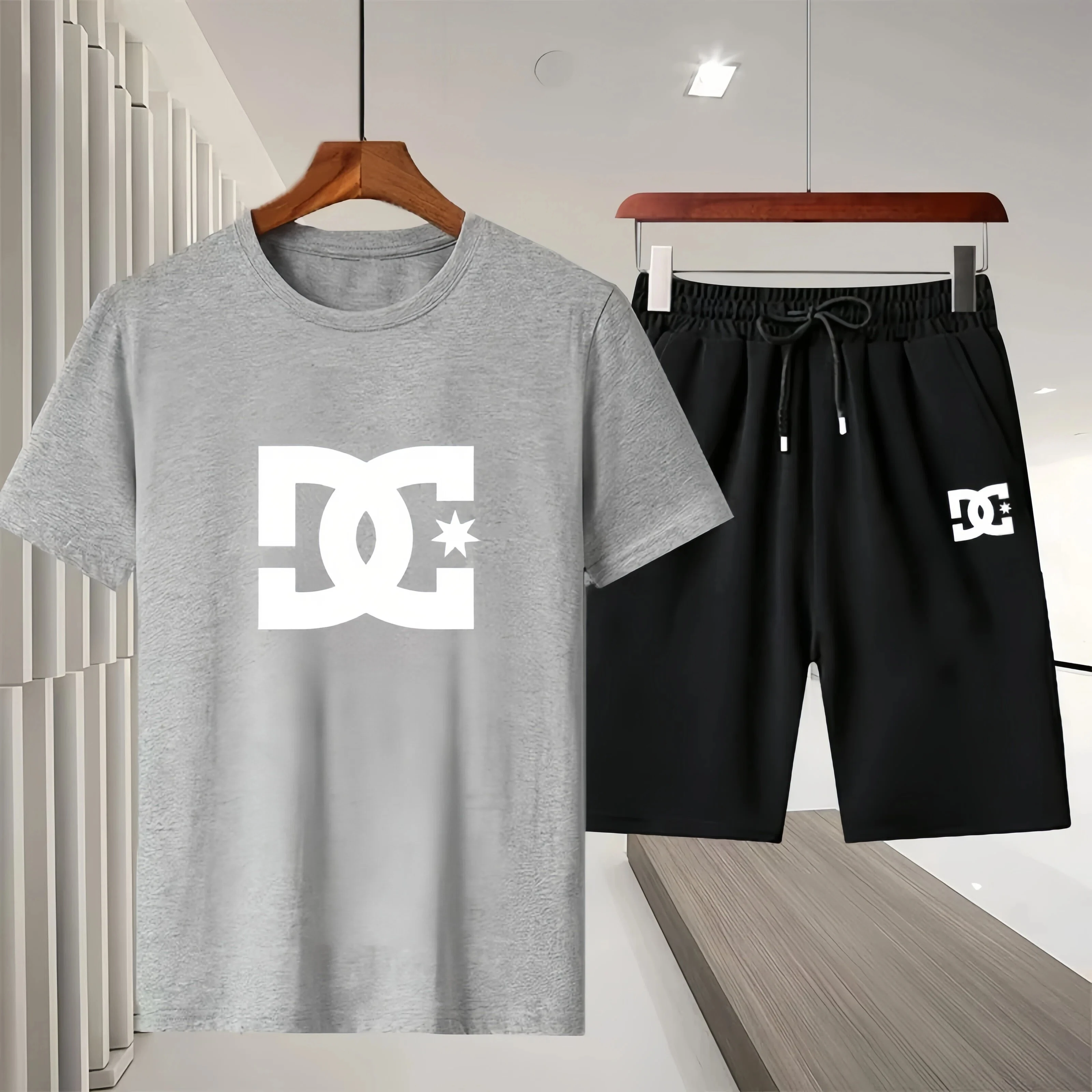2026 Summer Men's Outdoor Leisure Sports Jogging Fitness Quick-Dry Set - Round Neck Short-Sleeved T-shirt and Shorts 2-Piece Set
2026 Summer Men's Outdoor Leisure Sports Jogging Fitness Quick-Dry Set - Round Neck Short-Sleeved T-shirt and Shorts 2-Piece Set