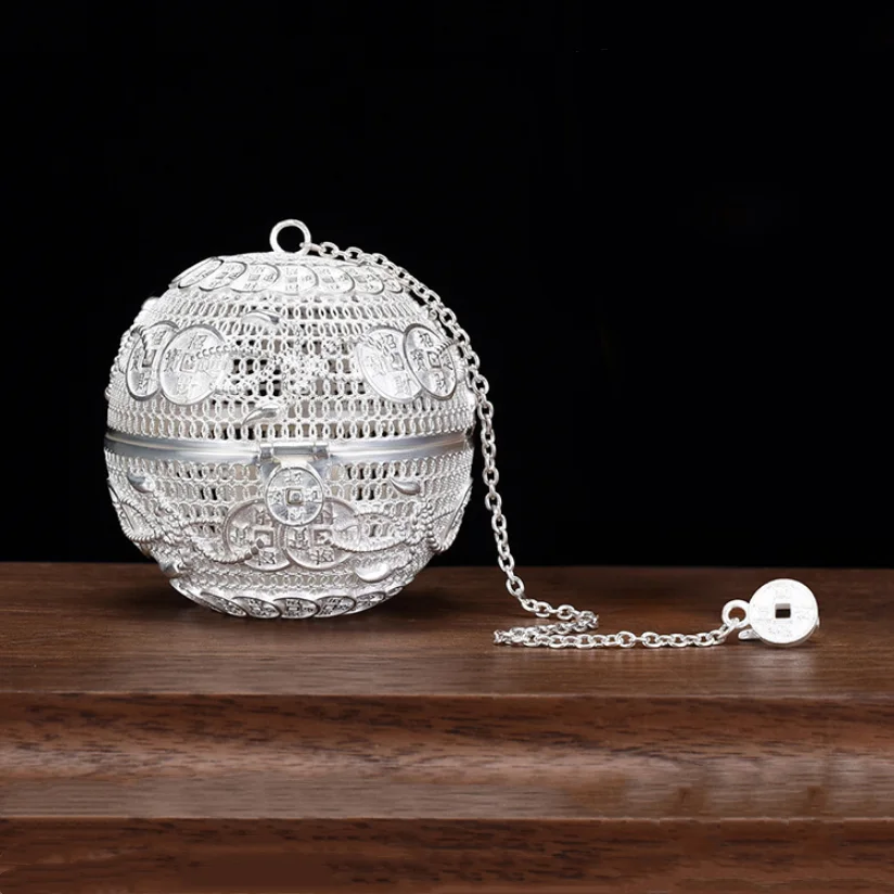 Sterling Silver Handmade Filigree Tea Filter, Artifact, Extended Chain, 999 Bring in Wealth and Treasure Tea Brewing
Sterling Silver Handmade Filigree Tea Filter, Artifact, Extended Chain, 999 Bring in Wealth and Treasure Tea Brewing