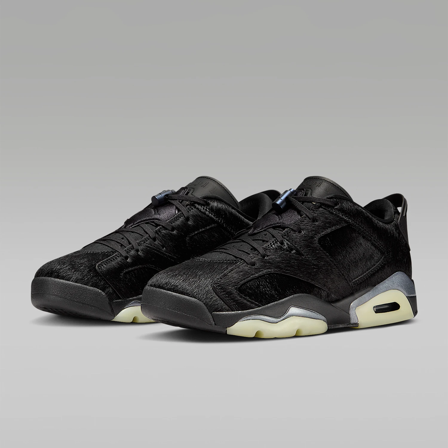Nike Authentic JORDAN Women's Low-Top Air Cushion Cushioned Wear-Resistant Basketball Shoes IO9786-001
Nike Authentic JORDAN Women's Low-Top Air Cushion Cushioned Wear-Resistant Basketball Shoes IO9786-001