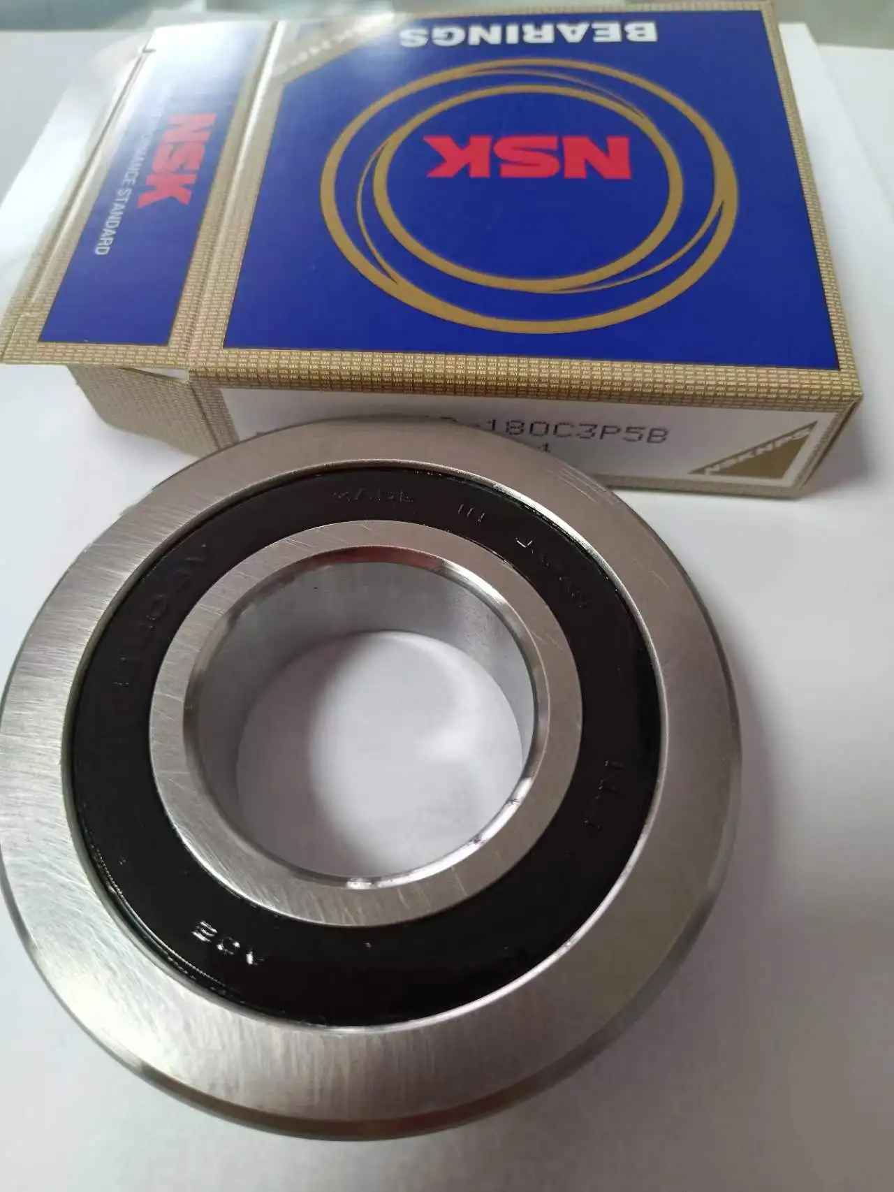 High Quality 40x90x23mm Ceramic Ball Bearing B40-180 for FANUC Electric Motors
High Quality 40x90x23mm Ceramic Ball Bearing B40-180 for FANUC Electric Motors
