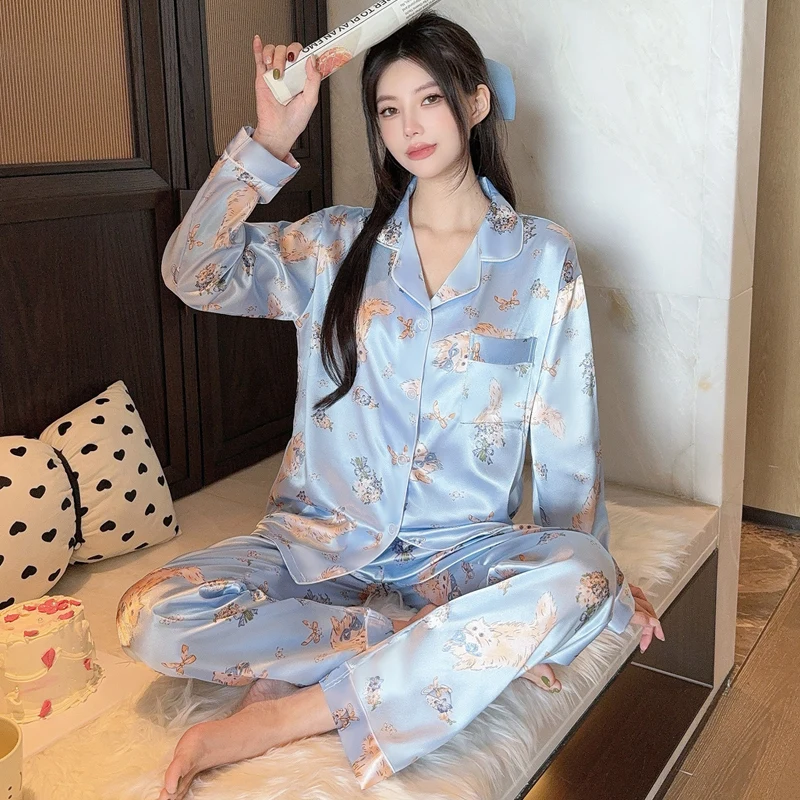 spring autumn Women Pyjamas Set lovely cartoon printing Tops and Pants Satin sleepwear Loose 2 Piece pajamas Loungewear Outfits 
spring autumn Women Pyjamas Set lovely cartoon printing Tops and Pants Satin sleepwear Loose 2 Piece pajamas Loungewear Outfits