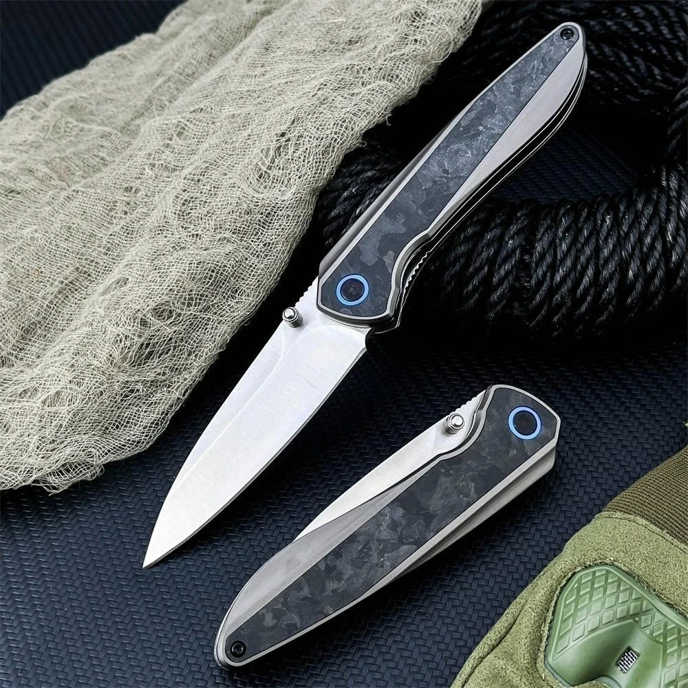 Складной нож 461, стальное лезвие 7Cr17MoV, ручка из алюминия и углеродного волокна, компактные карманные ножи, кемпинг и повседневная переноска
Складной нож 461, стальное лезвие 7Cr17MoV, ручка из алюминия и углеродного волокна, компактные карманные ножи, кемпинг и повседневная переноска