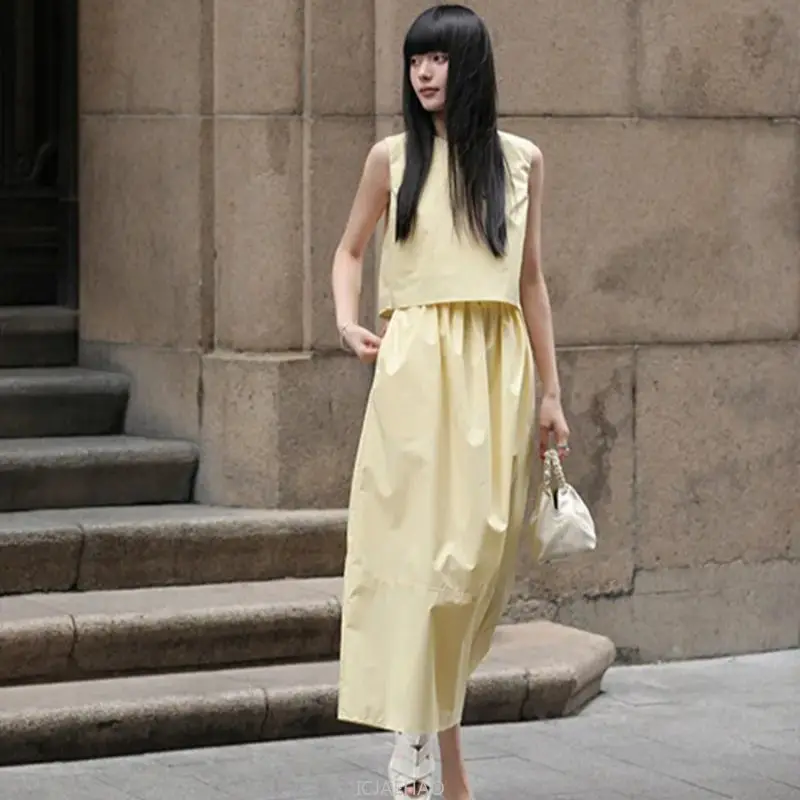 Elegant Office Lady Sleeveless Short Vest Top + Midi Skirt Temperament 2pcs Set Solid Color Skirt Suit For Women Summer New 
Elegant Office Lady Sleeveless Short Vest Top + Midi Skirt Temperament 2pcs Set Solid Color Skirt Suit For Women Summer New