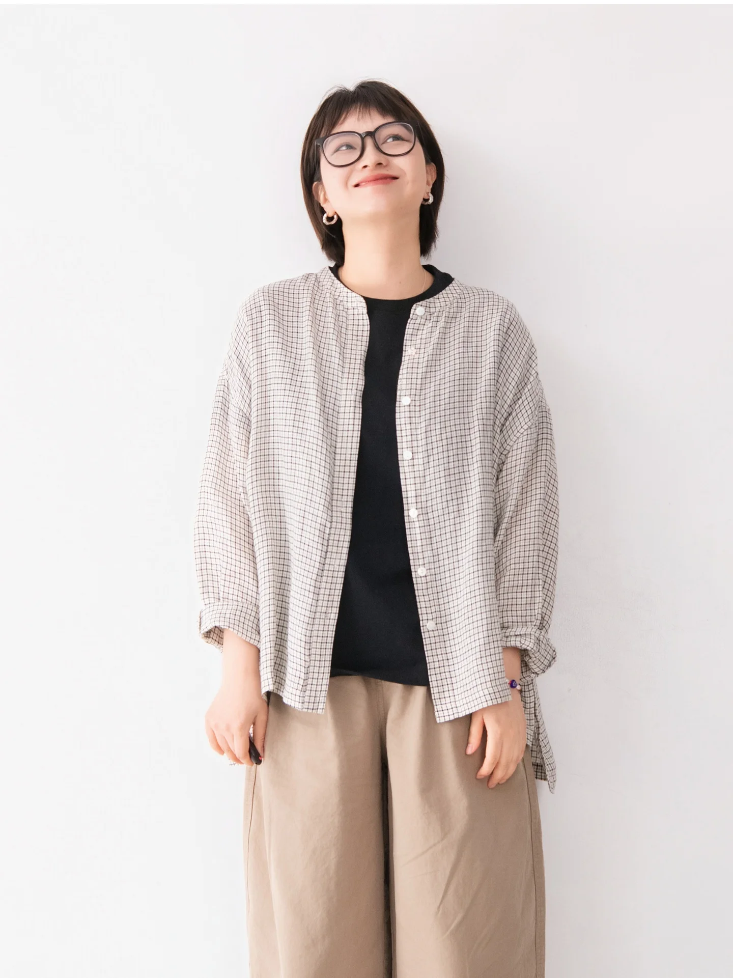 Loose Women's Long Sleeve round Neck Linen Shirt Comfortable Vintage Artistic Style Split Full Linen Lazy Top Casual Shirt
Loose Women's Long Sleeve round Neck Linen Shirt Comfortable Vintage Artistic Style Split Full Linen Lazy Top Casual Shirt