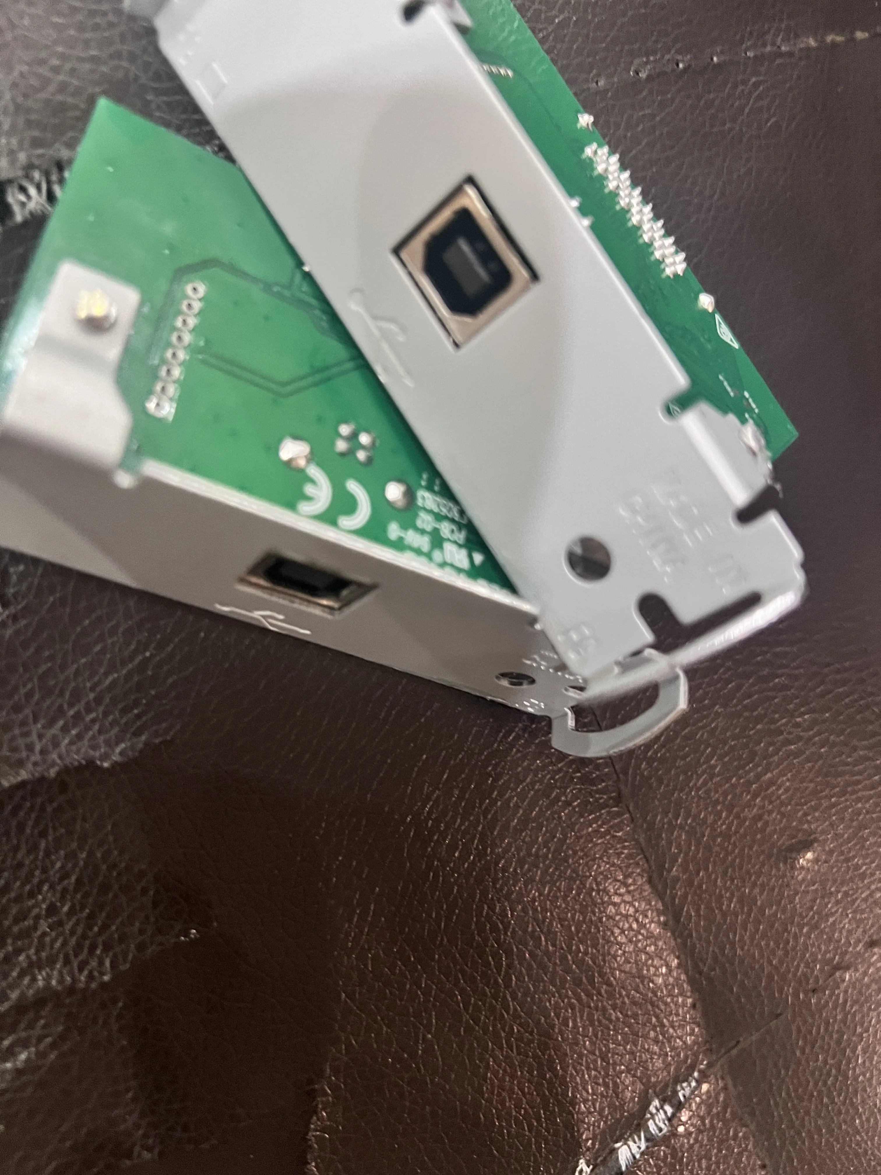 Для принтера чеков Epson TMU200 TMU220 TMU325, интерфейсная карта USB-порта M148E
Для принтера чеков Epson TMU200 TMU220 TMU325, интерфейсная карта USB-порта M148E