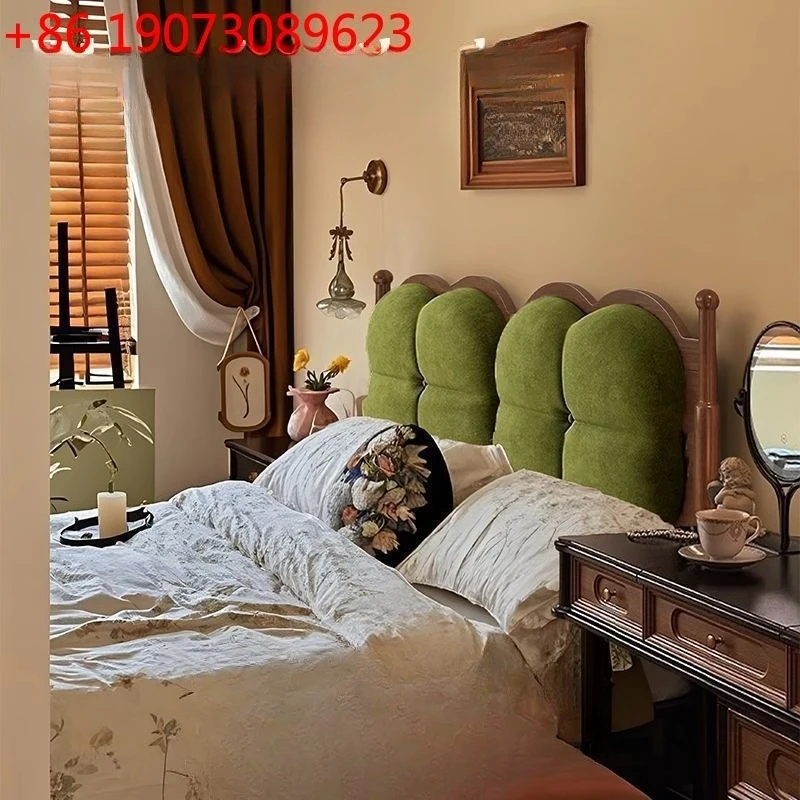 French retro solid wood bed antique master bedroom large bed modern simple four-leaf clover double bed
French retro solid wood bed antique master bedroom large bed modern simple four-leaf clover double bed