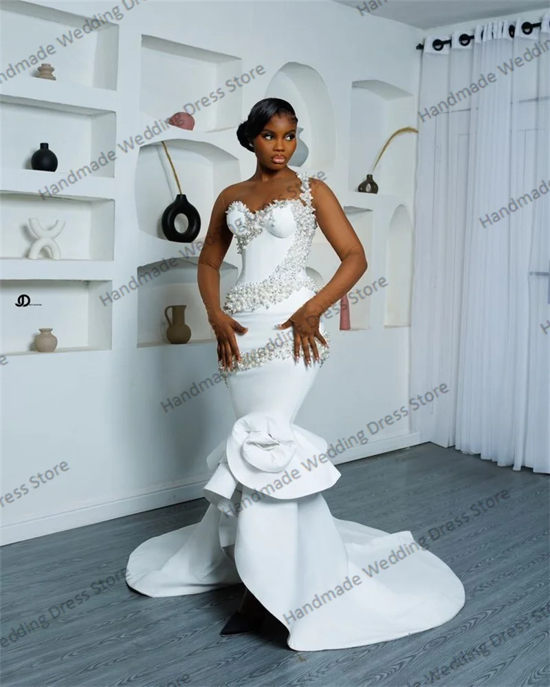 Elegant Pearls Wedding Dress Sexy One Shoulder Sleeveless Ruffles Hem Mermaid Bridal Party Gown Customized Beach Long Robe
Elegant Pearls Wedding Dress Sexy One Shoulder Sleeveless Ruffles Hem Mermaid Bridal Party Gown Customized Beach Long Robe