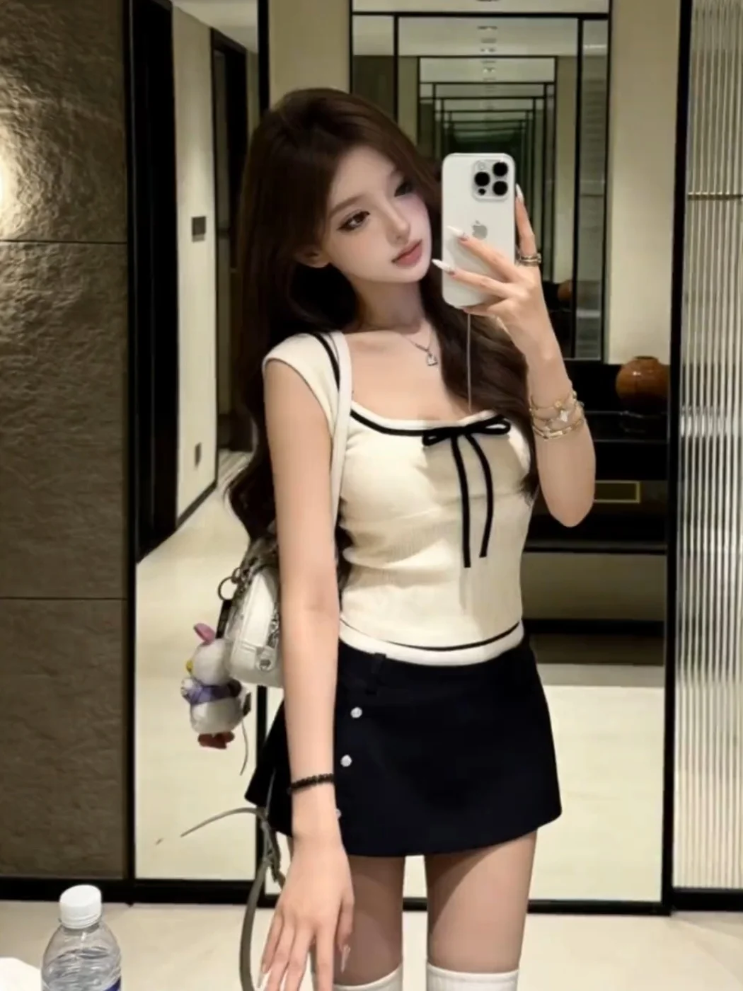 Summer New Pure Desire Style Women's Knot Waist High A-Line Skirt Sleeveless T-Shirt Two-Piece Set Casual Fashion
Summer New Pure Desire Style Women's Knot Waist High A-Line Skirt Sleeveless T-Shirt Two-Piece Set Casual Fashion