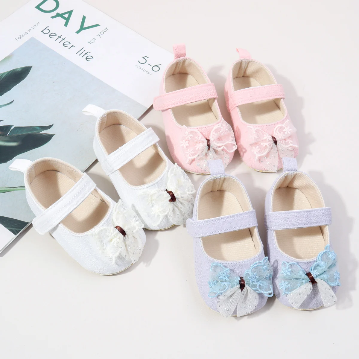 Summer New Style Trendy Casual Baby Walking Shoes With Bow Decorations And Anti-Slip Sole For Infants, Made Of Soft Fabric
Summer New Style Trendy Casual Baby Walking Shoes With Bow Decorations And Anti-Slip Sole For Infants, Made Of Soft Fabric