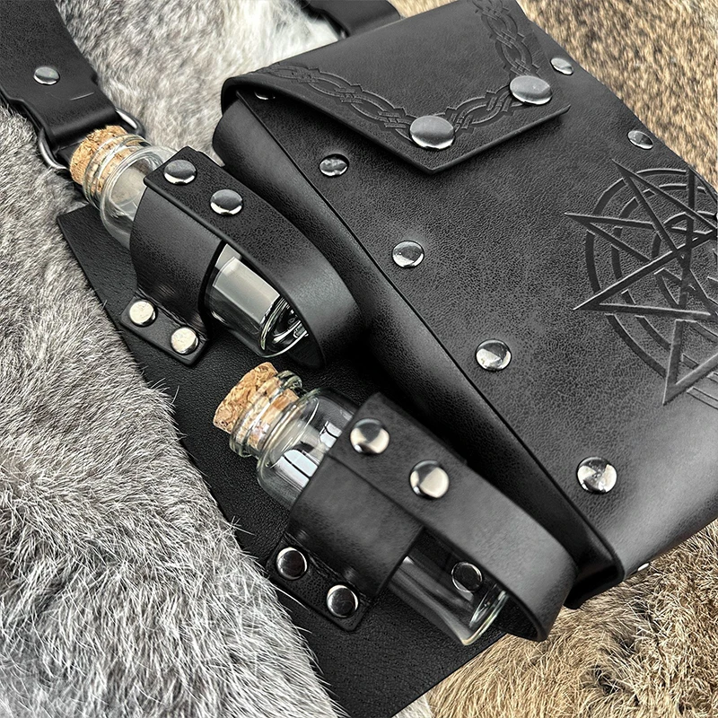 Medieval Alchemy Belt Bag Faux Leather Retro Magician Pouch Renaissance Wizard Waist Bag With 2 Cork Bottles Halloween Cosplay
Medieval Alchemy Belt Bag Faux Leather Retro Magician Pouch Renaissance Wizard Waist Bag With 2 Cork Bottles Halloween Cosplay