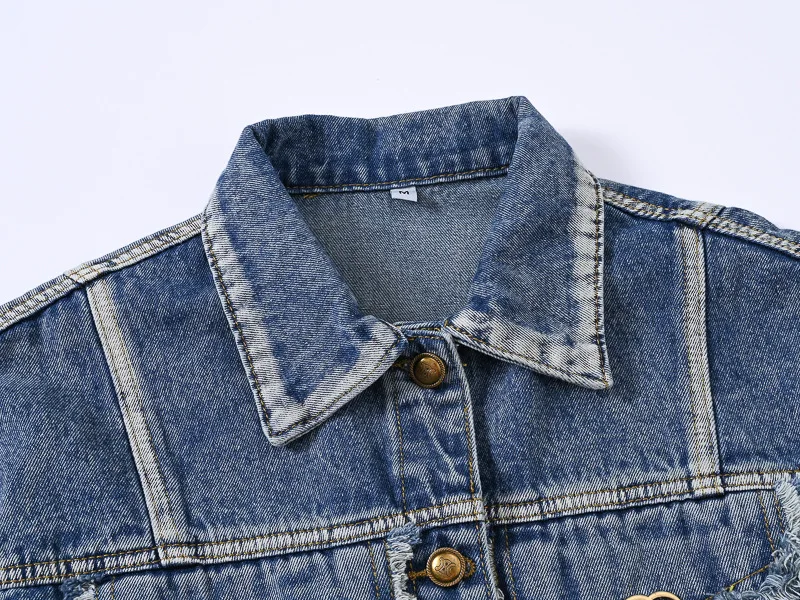 Trendy Women's Clothing, New Denim Style, Fashionable and Clever Design, Versatile, Slim-fitting, Stylish Denim Jacket or Top
Trendy Women's Clothing, New Denim Style, Fashionable and Clever Design, Versatile, Slim-fitting, Stylish Denim Jacket or Top