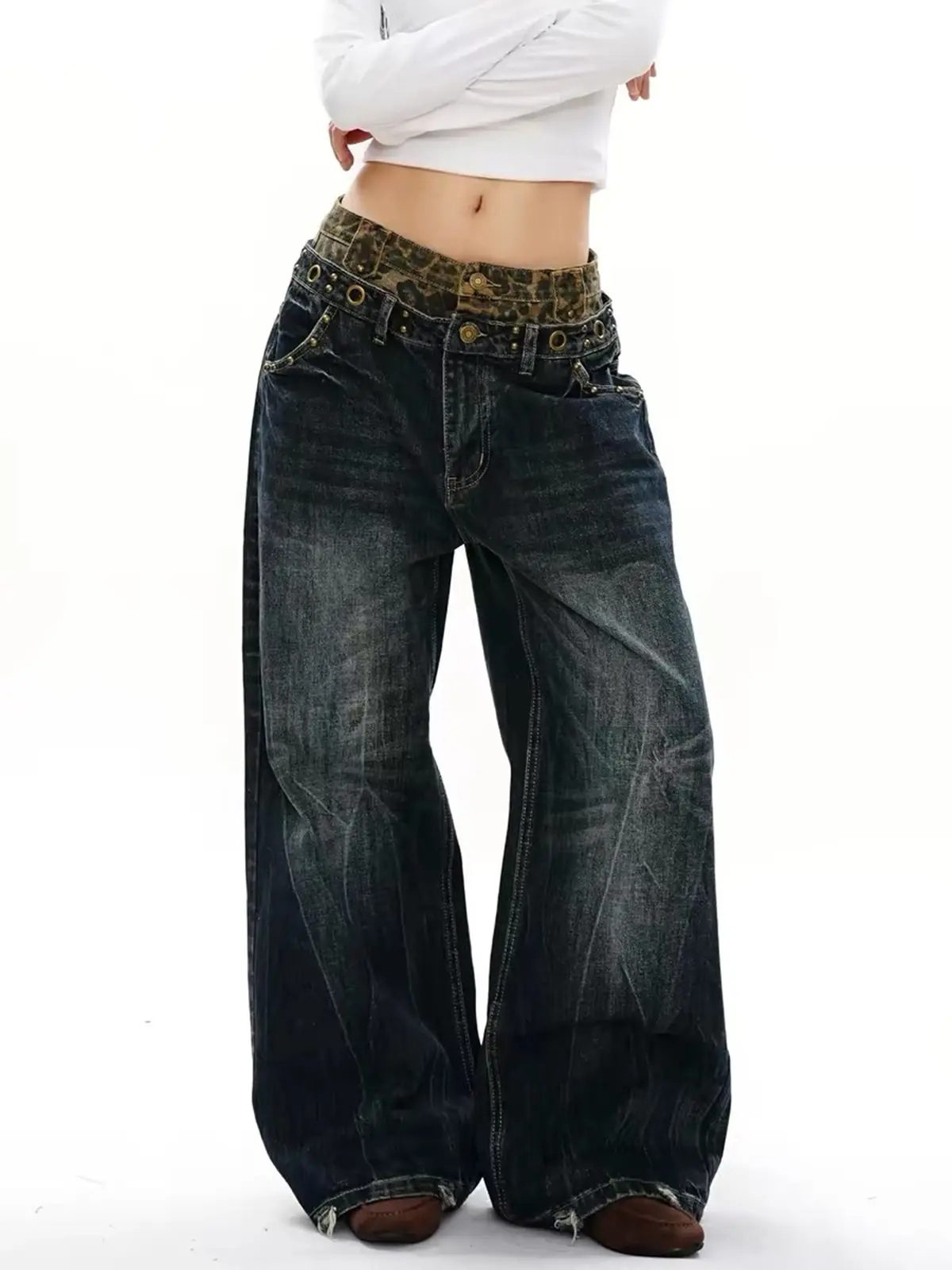 Y2K Leopard Print Spliced Double Waist Jeans for Men Women American Retro Straight Leg Wide Leg Pants
Y2K Leopard Print Spliced Double Waist Jeans for Men Women American Retro Straight Leg Wide Leg Pants