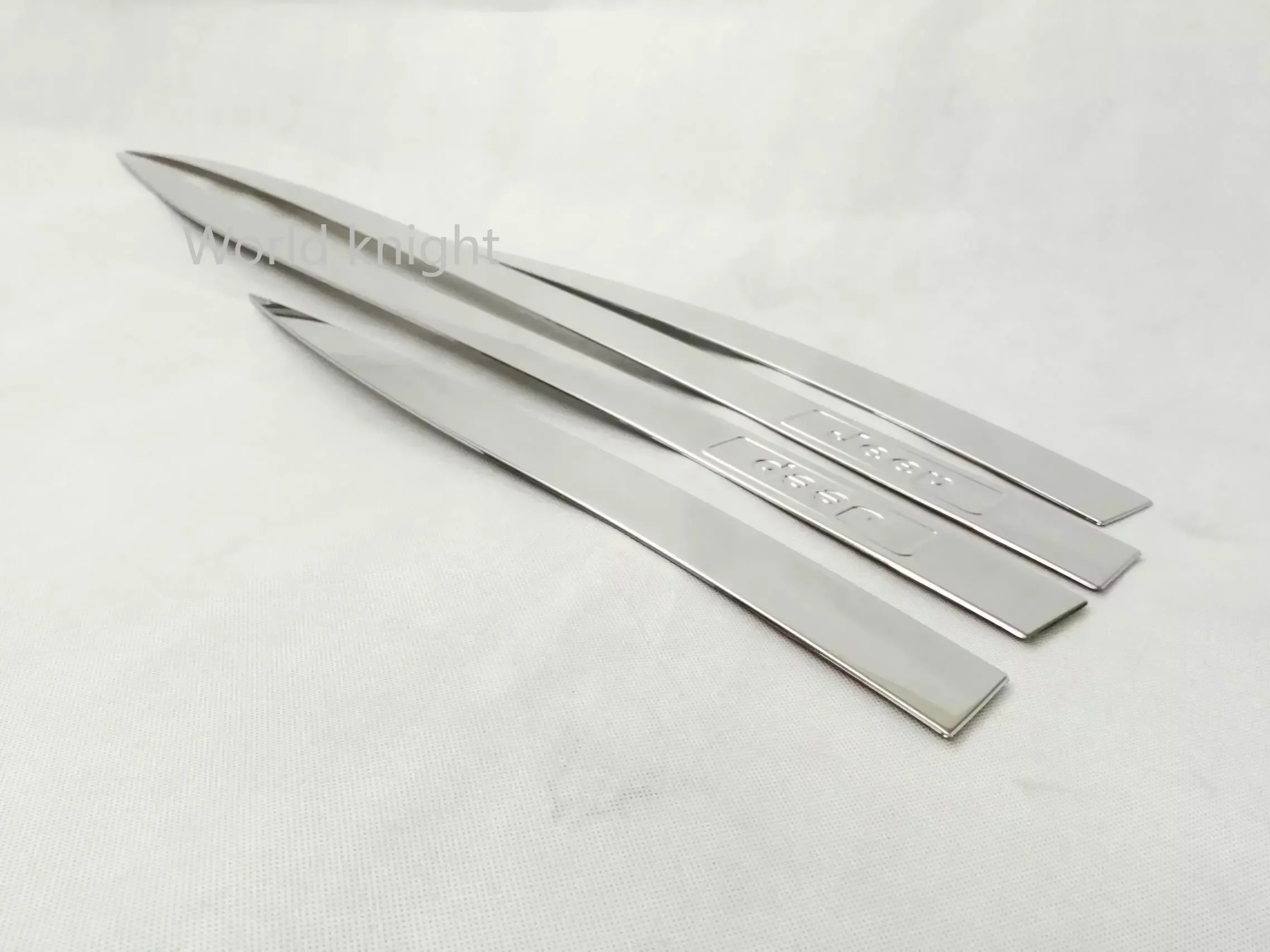 Stainless Steel Side Door Body Molding Decoration Strip Cover Trim 4 Pcs / Set Fit For Jeep Compass 2017 2018 2019 2020
Stainless Steel Side Door Body Molding Decoration Strip Cover Trim 4 Pcs / Set Fit For Jeep Compass 2017 2018 2019 2020