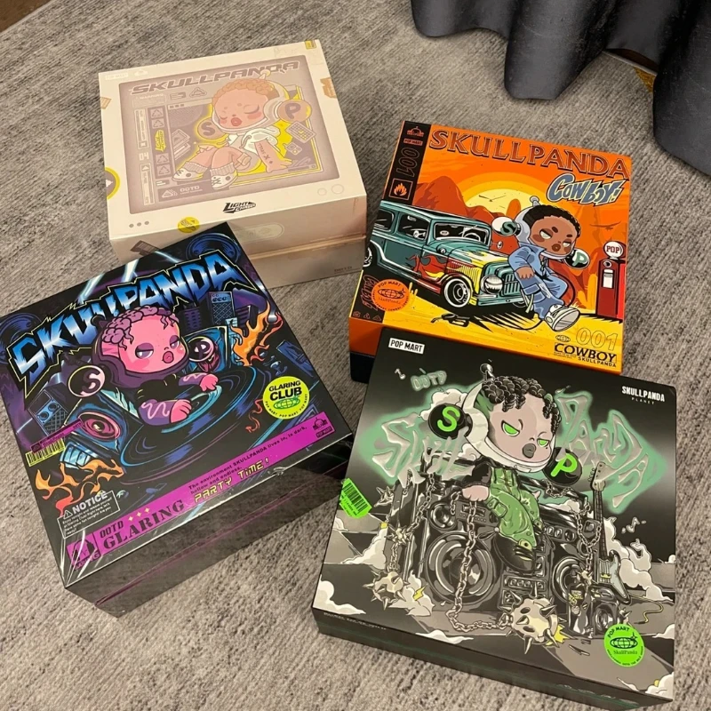 POPMART SKULLPANDA OOTD Denim Figurine of Light Ayao a limited edition trendy figurine for the big kid The denim shines brightly
POPMART SKULLPANDA OOTD Denim Figurine of Light Ayao a limited edition trendy figurine for the big kid The denim shines brightly