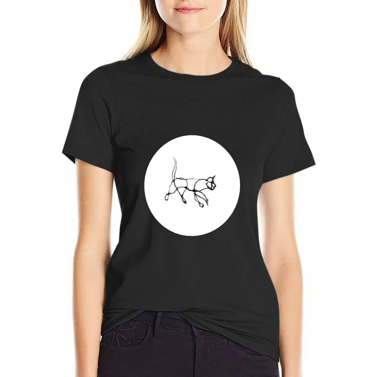 Shadow Cat T-Shirt summer clothes funnys animal prinfor luxury designer clothing Women
Shadow Cat T-Shirt summer clothes funnys animal prinfor luxury designer clothing Women