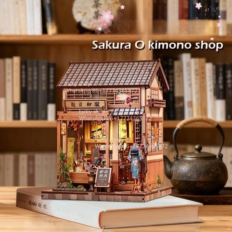 Japanese Style Assembly House Kimono Mini Scene Art and Creative Works
Japanese Style Assembly House Kimono Mini Scene Art and Creative Works