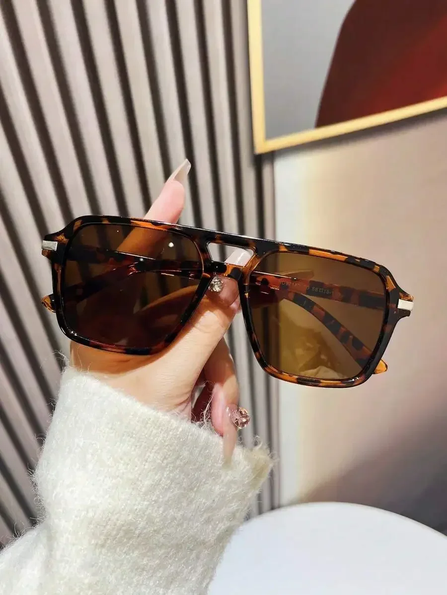 1 Pair Fashion Double-Bridge Aviator Fashion Glasses For Women
1 Pair Fashion Double-Bridge Aviator Fashion Glasses For Women