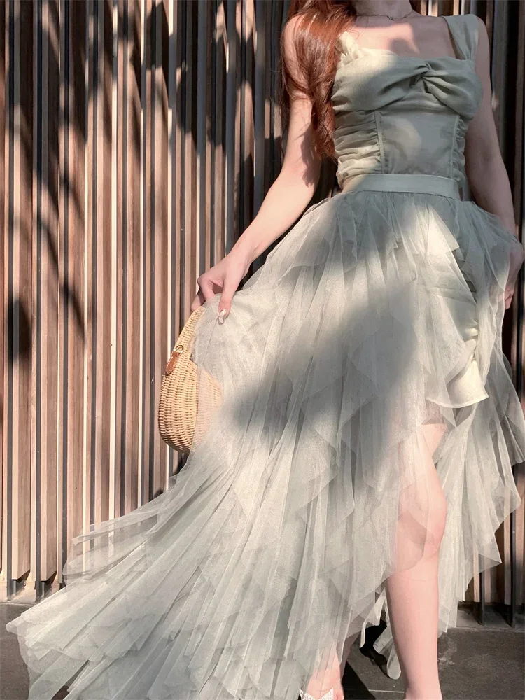 Sling Dress and Irregular Mesh Skirt Two Piece Sets Women Summer High Low Cake Skirt Suits Luxury Romantic Vacation Outfits
Sling Dress and Irregular Mesh Skirt Two Piece Sets Women Summer High Low Cake Skirt Suits Luxury Romantic Vacation Outfits